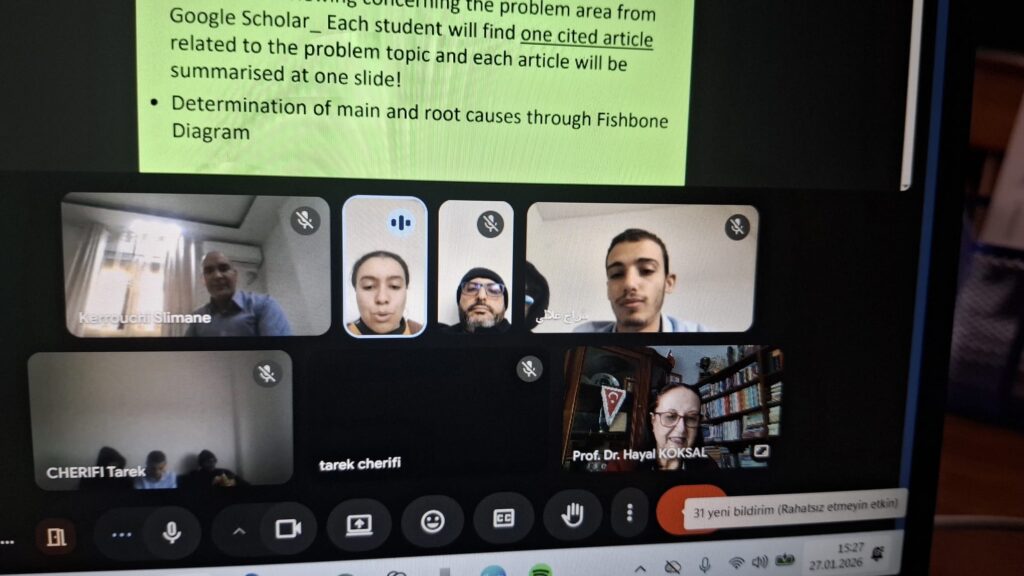 Cezayirli öğrencilerle Zoom üzerinden yapılan eğitimimiz.